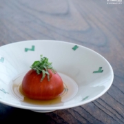 丸ごとトマトの冷製スープ