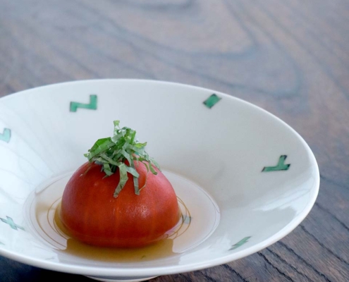 丸ごとトマトの冷製スープ