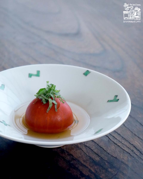 丸ごとトマトの冷製スープ