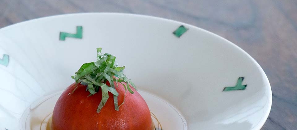 丸ごとトマトの冷製スープ