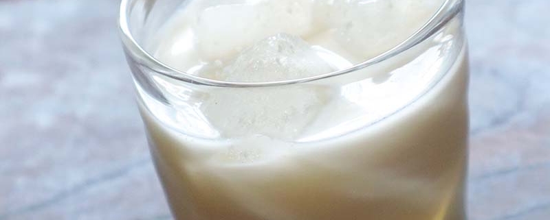 はちみつ梅シロップの牛乳割り