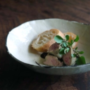 低温調理で鶏レバーのコンフィ