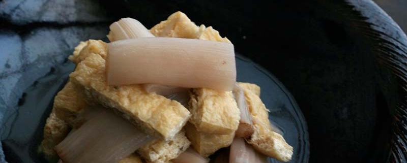 里芋の葉柄「ずいき」のお浸し