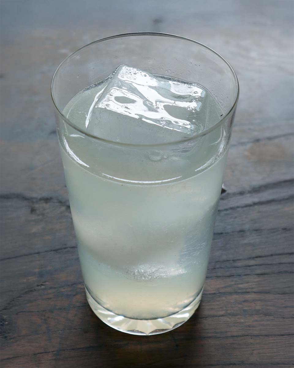 へべすのはちみつ炭酸割り