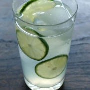 へべすのはちみつ炭酸割り