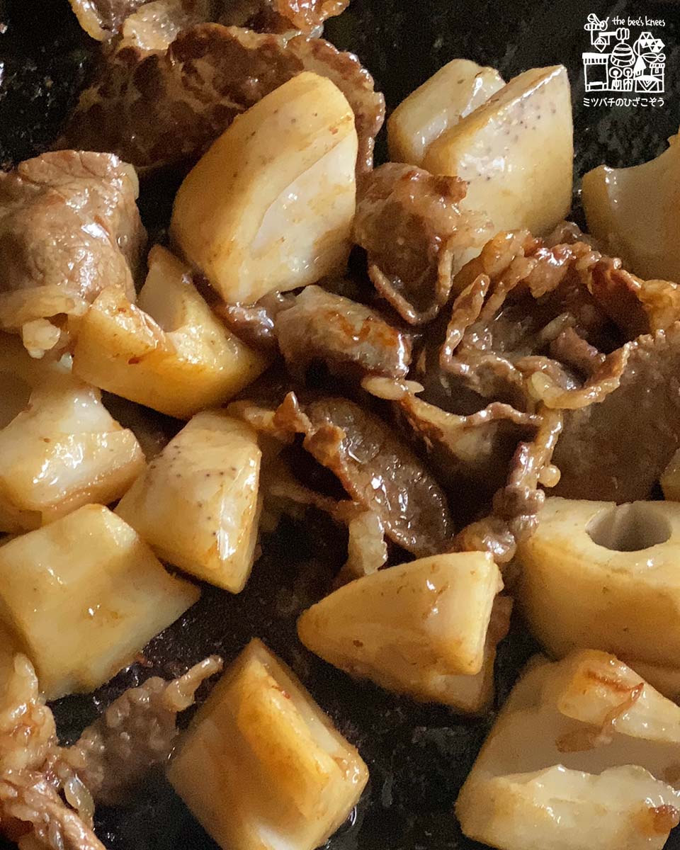 れんこんと牛こま肉のはちみつオイスター炒め蒸し