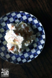 柿のグリークヨーグルトとホイップクリーム和え