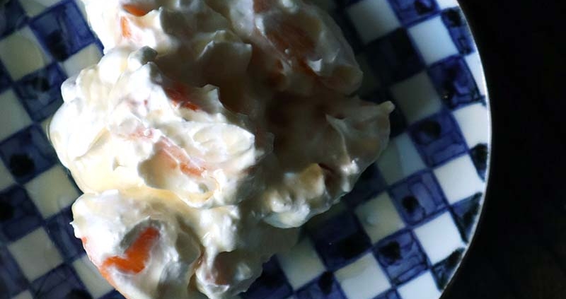 柿のグリークヨーグルトとホイップクリーム和え